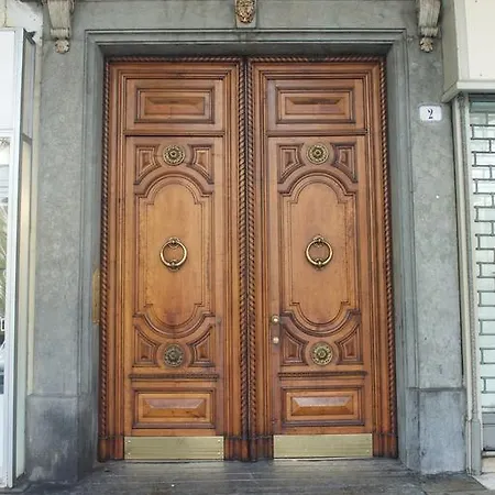 20 Steps From Piazza Castello Apartamento *